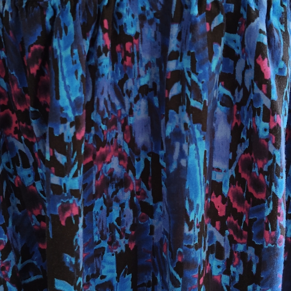 Express dress - Picture 6 of 6